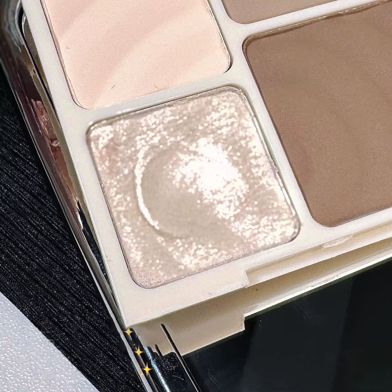 4 Colors Highlighter Contour 3D Facial Bronzer Cosmetic