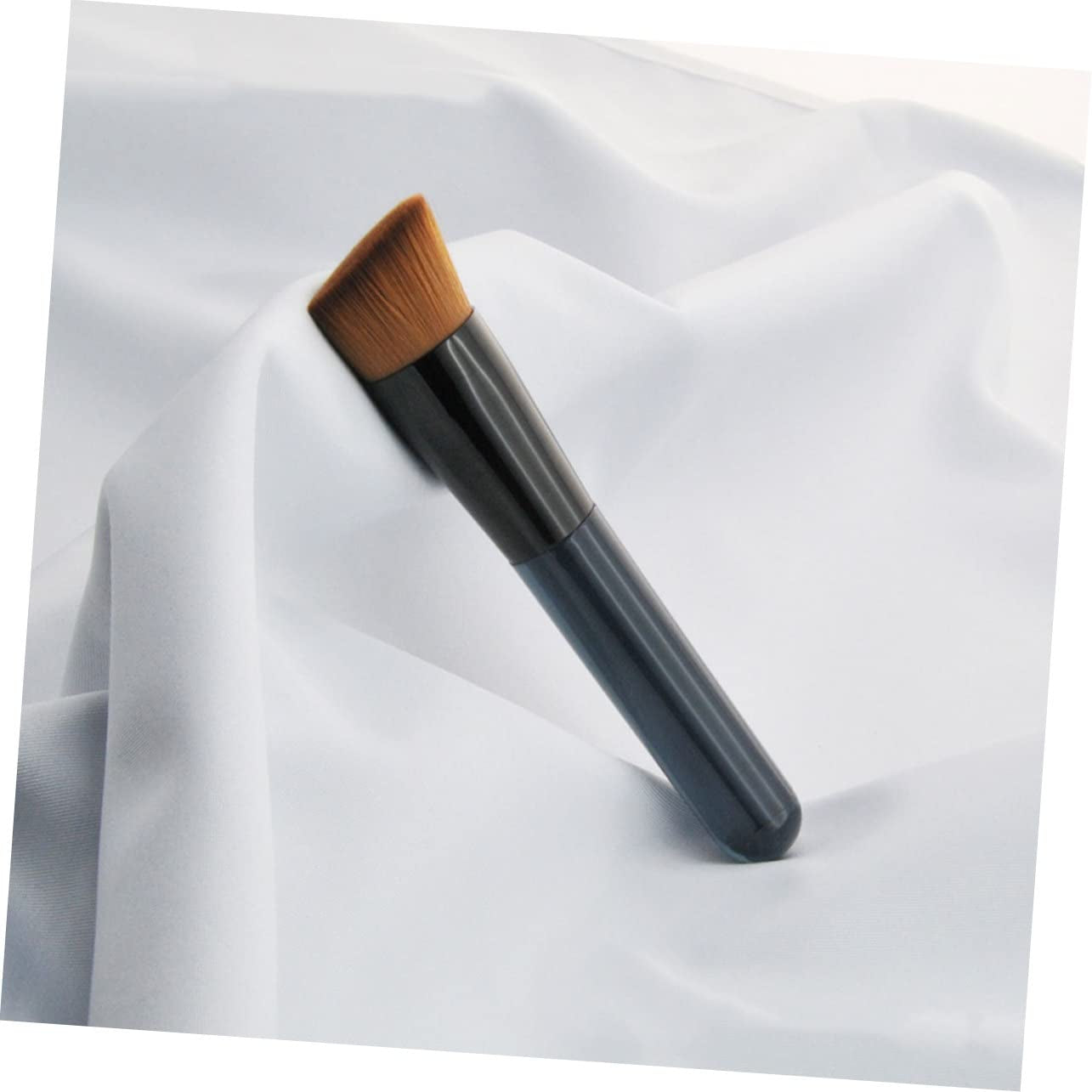 Cosmetics Makeup Brush Foundation Brush with Synthetic Hair Soft Sturdy No Shedding for Skin Types